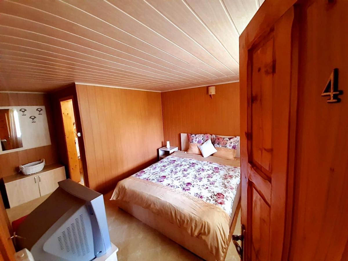 Vila Pelin Hotel Lepşa Esterno foto