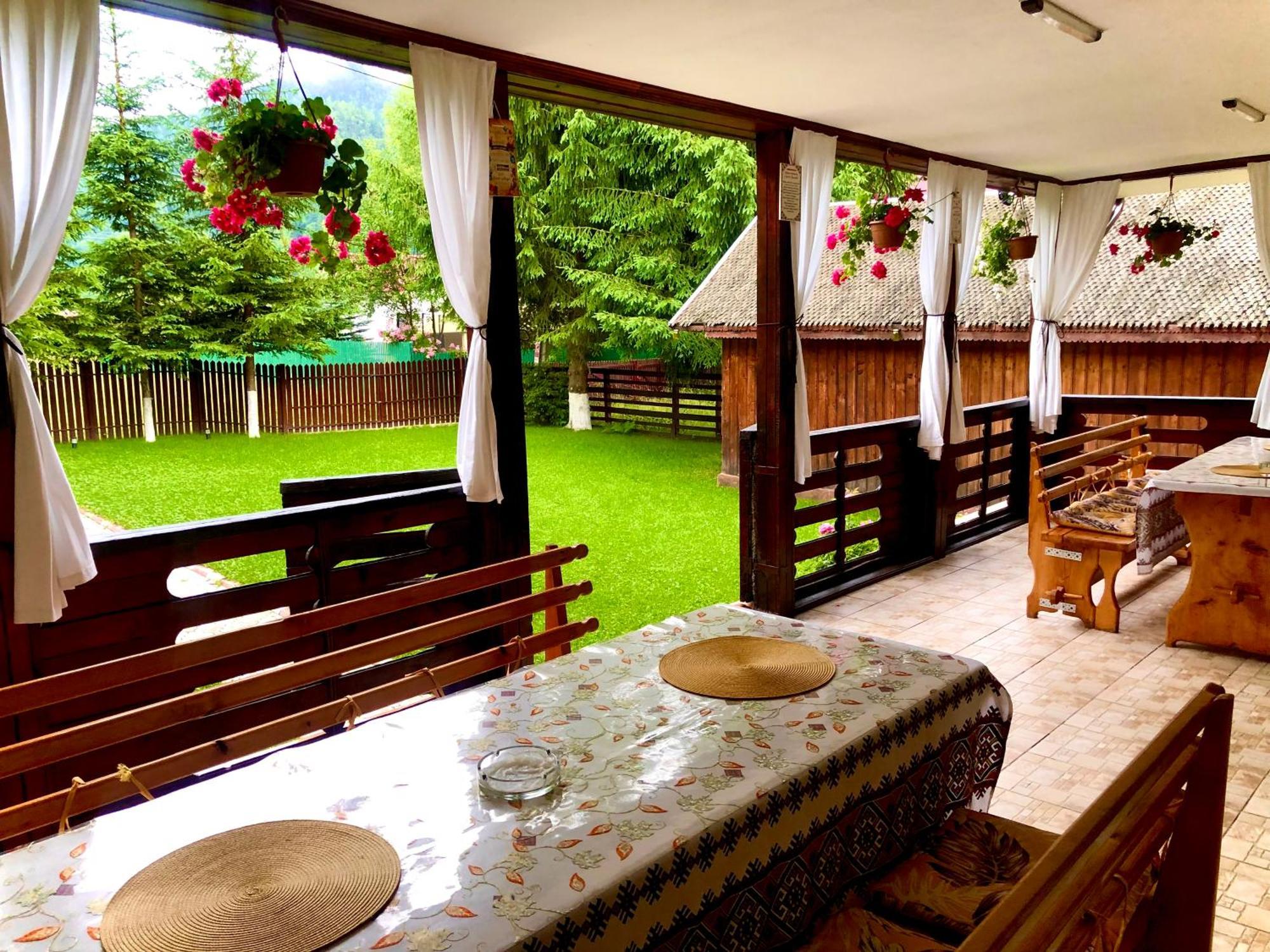 Vila Pelin Hotel Lepşa Esterno foto